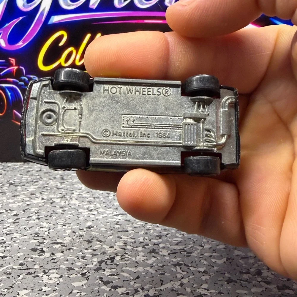 Hot Wheels Fiero 2M4 Black with Orange Yellow Stripes 1984 Mattel Malaysia